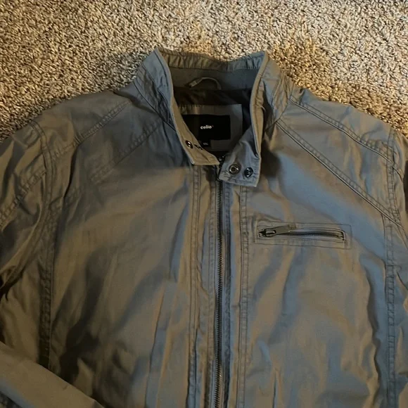 Gray Jacket - Picture 2 of 3